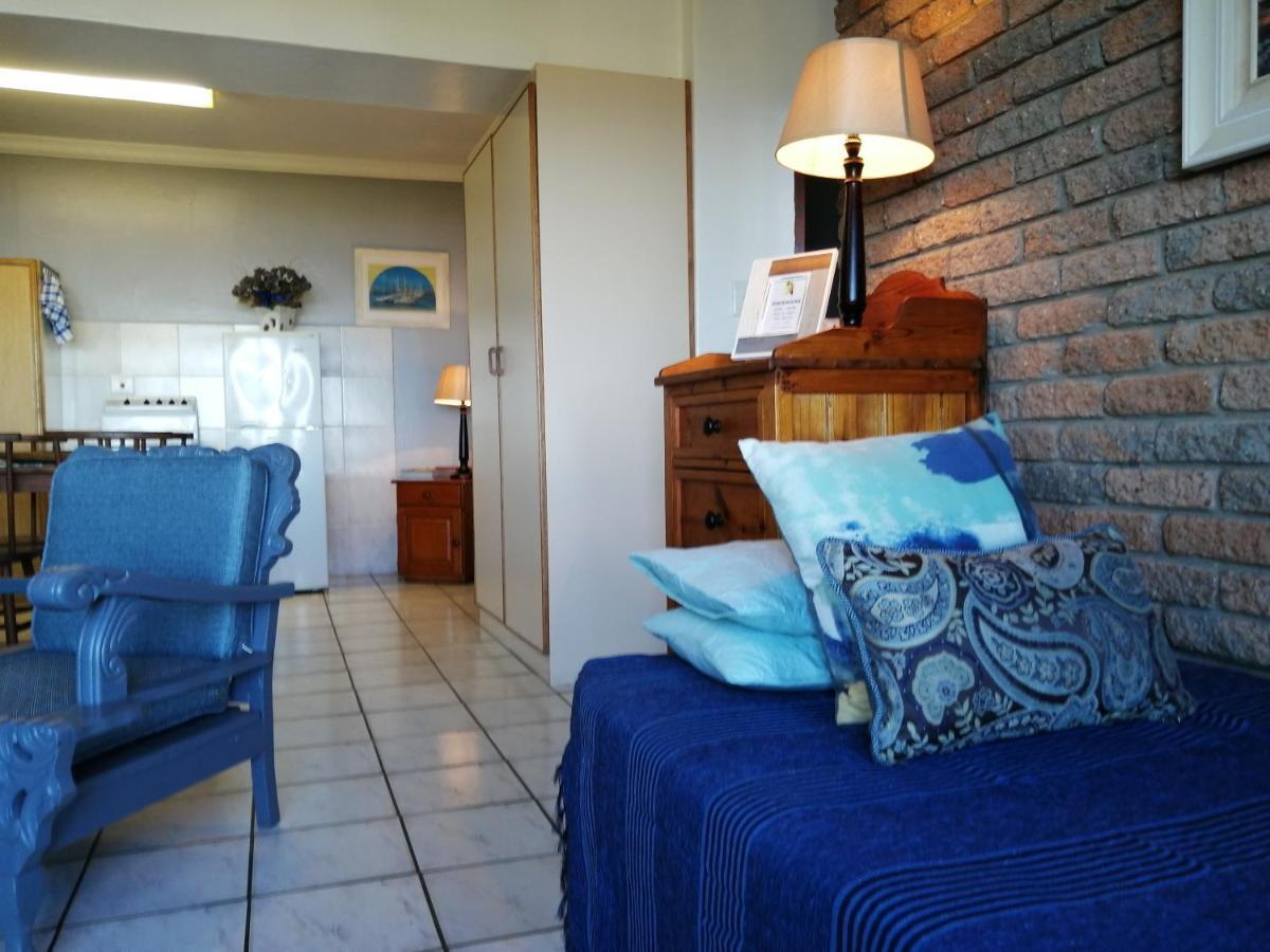 Amzee Bokmakierie Pensión Dana Bay Habitación foto