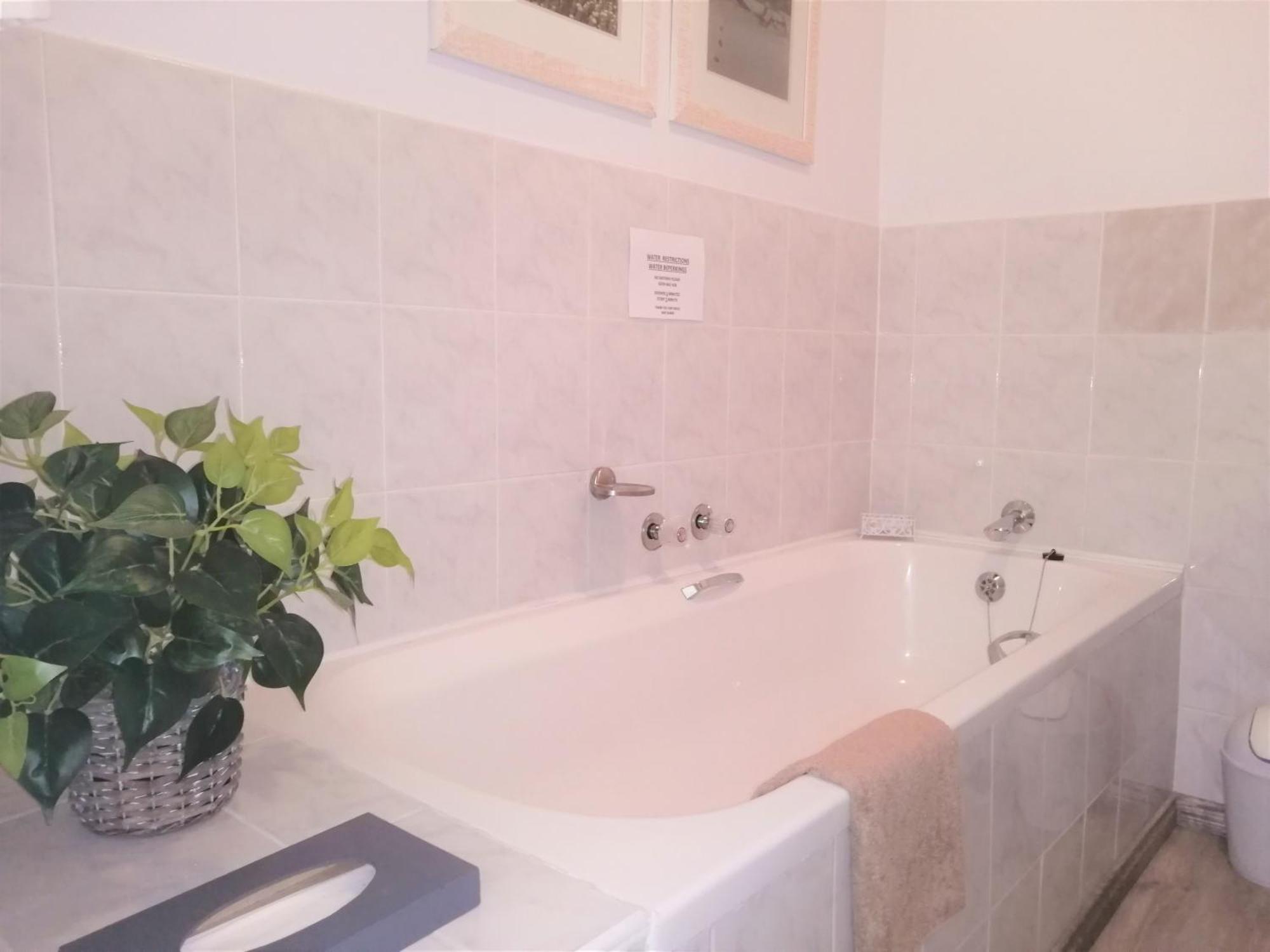 Amzee Bokmakierie Pensión Dana Bay Habitación foto