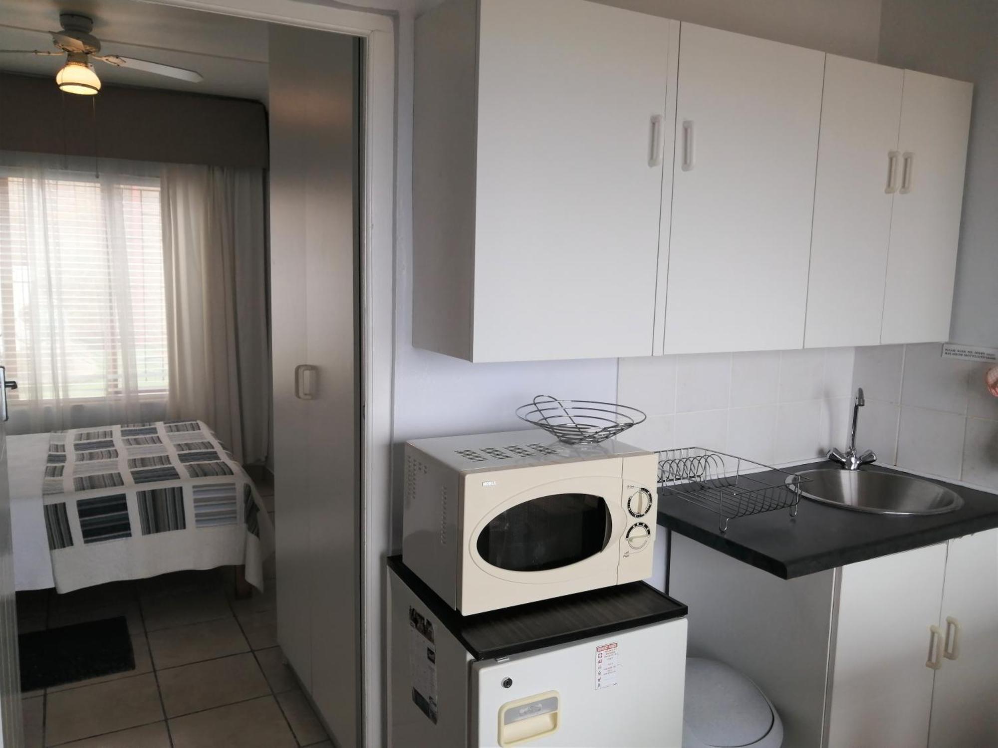 Amzee Bokmakierie Pensión Dana Bay Habitación foto